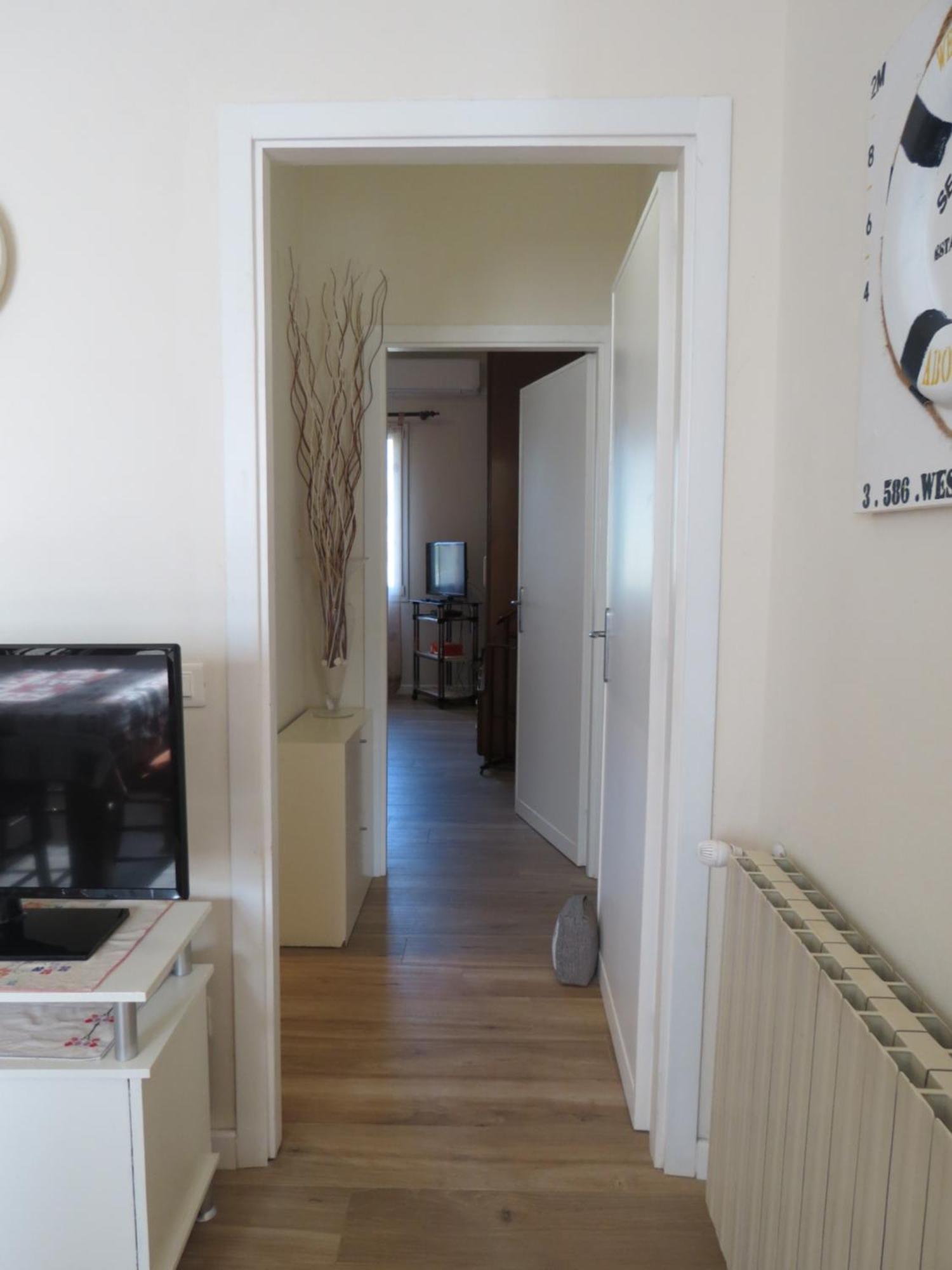 Casa Vacanze “Bouganville” Loc Avane Pisa Vecchiano Zewnętrze zdjęcie