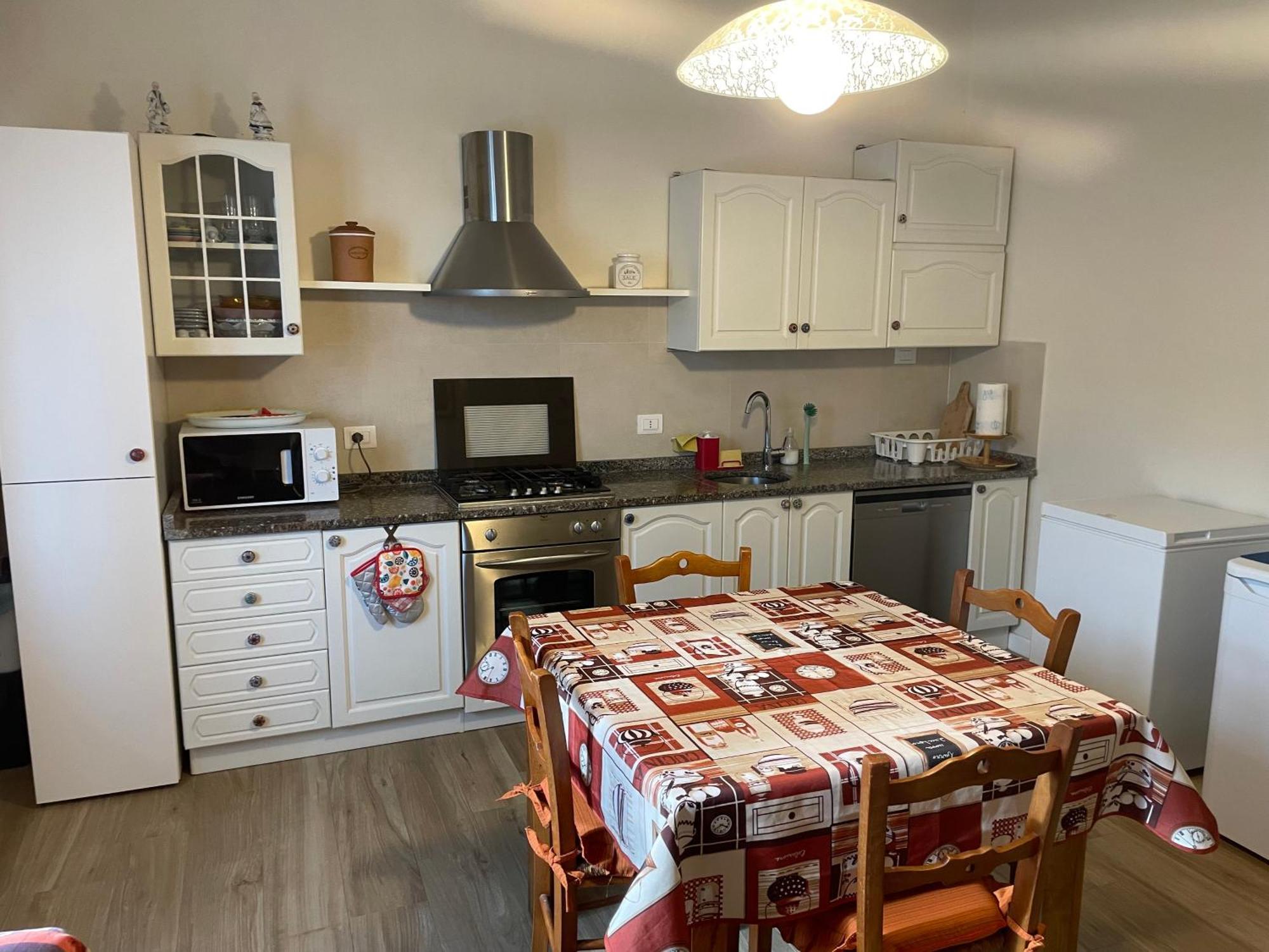Casa Vacanze “Bouganville” Loc Avane Pisa Vecchiano Zewnętrze zdjęcie