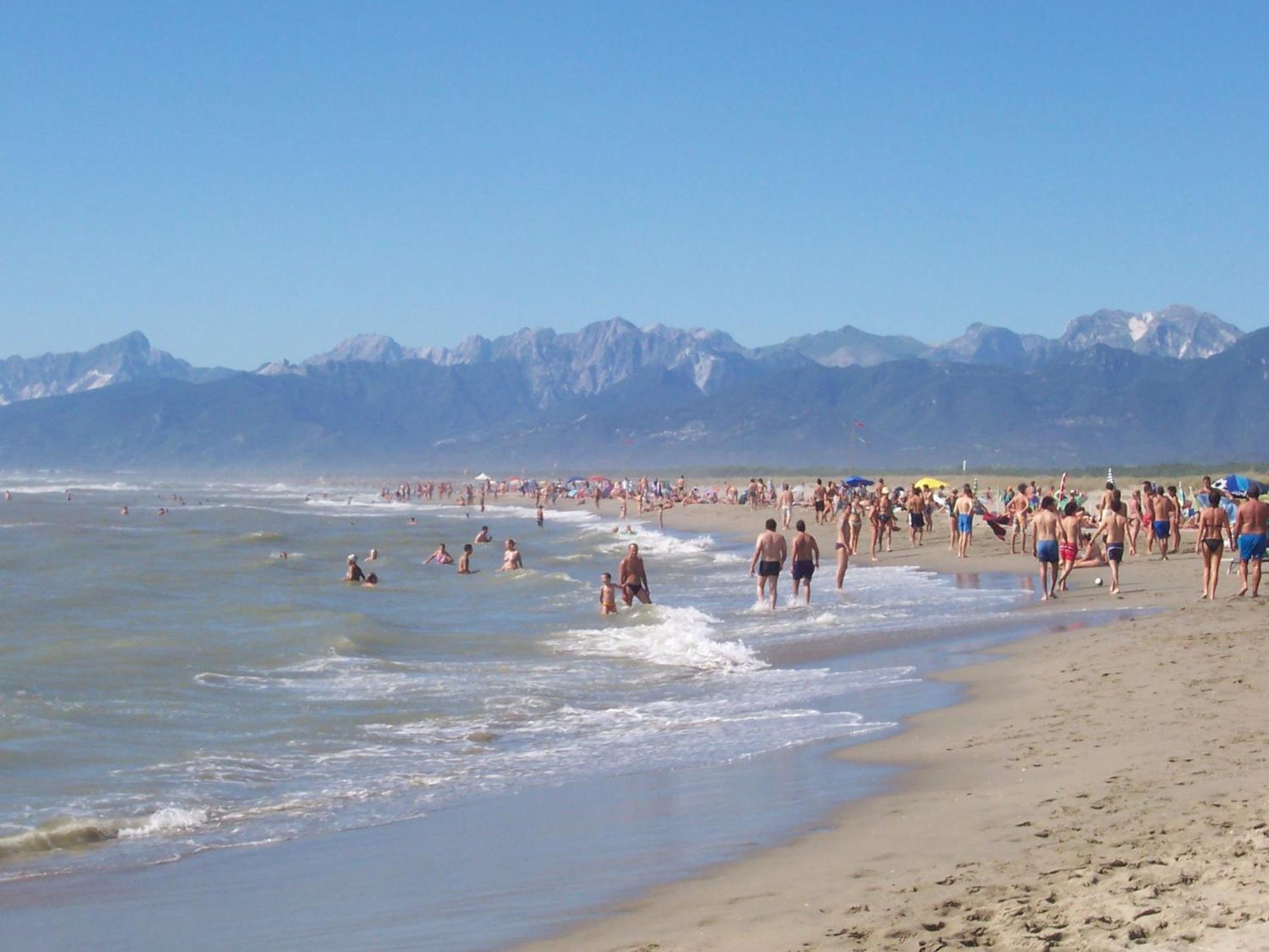 Casa Vacanze “Bouganville” Loc Avane Pisa Vecchiano Zewnętrze zdjęcie